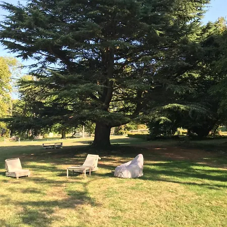 Bed & Breakfast Domaine Du Plessis