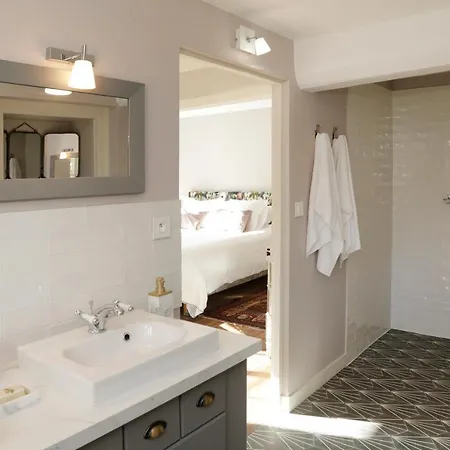 Domaine Du Plessis 4*
