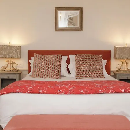 Bed & Breakfast Domaine Du Plessis Le Plessis-Luzarches