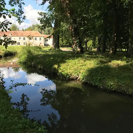 Domaine Du Plessis Bed and breakfast