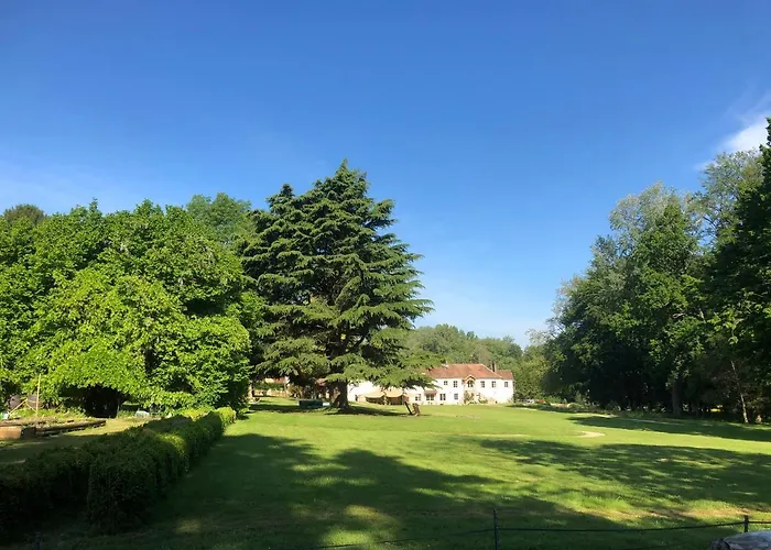 住宿加早餐酒店 Domaine Du Plessis Le Plessis-Luzarches