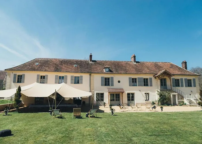 Domaine Du Plessis Bed & Breakfast
