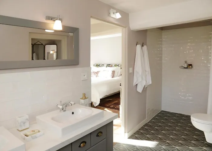 Domaine Du Plessis 4*